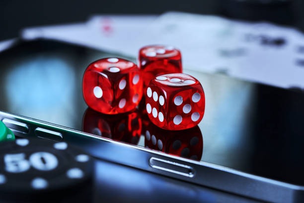 aoncash mobile app interface showing slot games and live casino options